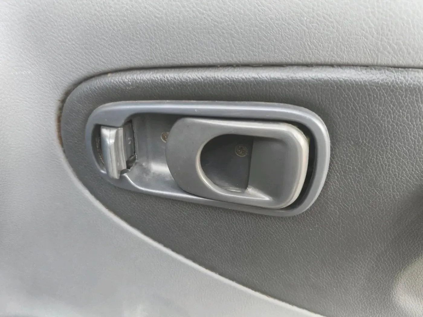 2006 Tata Indica V2 DLG, Diesel, Manual, 1,46,813 km, interior