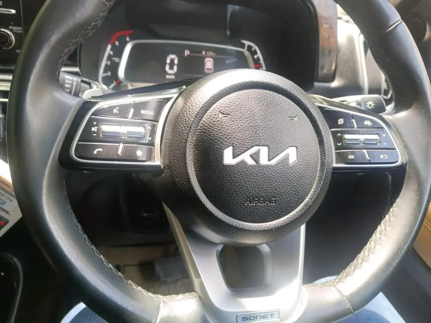 2024 KIA SONET HTX 1.5 AT, Diesel, Automatic, 57,158 km, interior