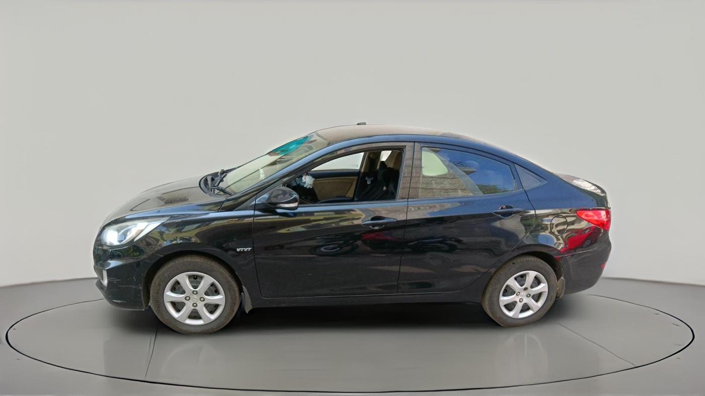 2013 Hyundai Verna FLUIDIC 1.6 VTVT EX, Petrol, Manual, 61,296 km, exterior