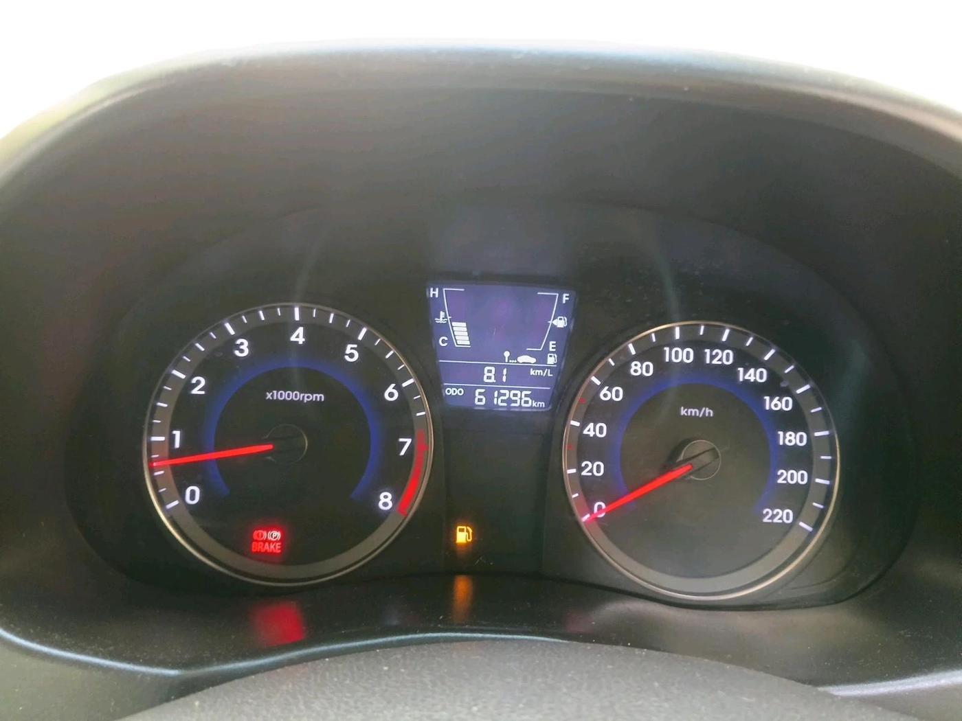 2013 Hyundai Verna FLUIDIC 1.6 VTVT EX, Petrol, Manual, 61,296 km, interior