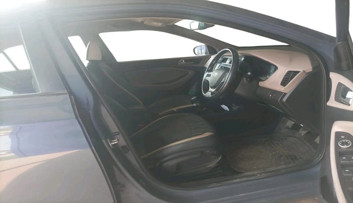 2014 Hyundai i20 ASTA 1.2, Petrol, Manual, 58,798 km, interior