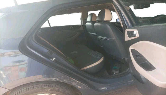 2014 Hyundai i20 ASTA 1.2, Petrol, Manual, 58,798 km, interior