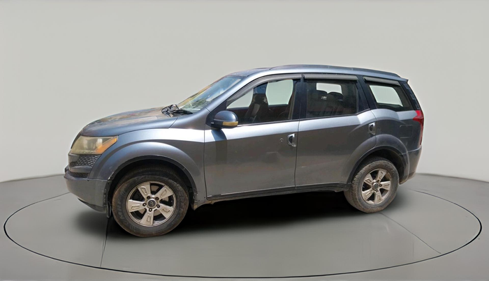 2013 Mahindra XUV500 W8, Diesel, Manual, 1,04,172 km, exterior