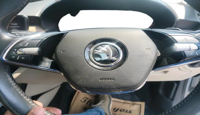 2022 Skoda SLAVIA STYLE 1.0L TSI AT, Petrol, Automatic, 37,480 km, interior