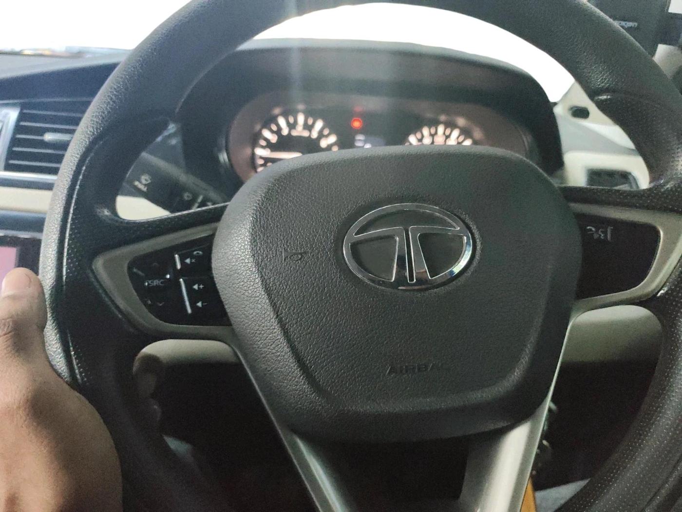 2015 Tata Zest XMS 90PS DIESEL, Diesel, Manual, 1,27,919 km, interior