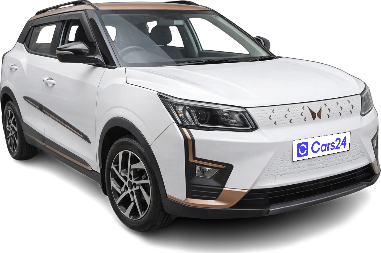 2023 Mahindra XUV400 - SUV - Electric - Automatic - ₹8.70 lakh