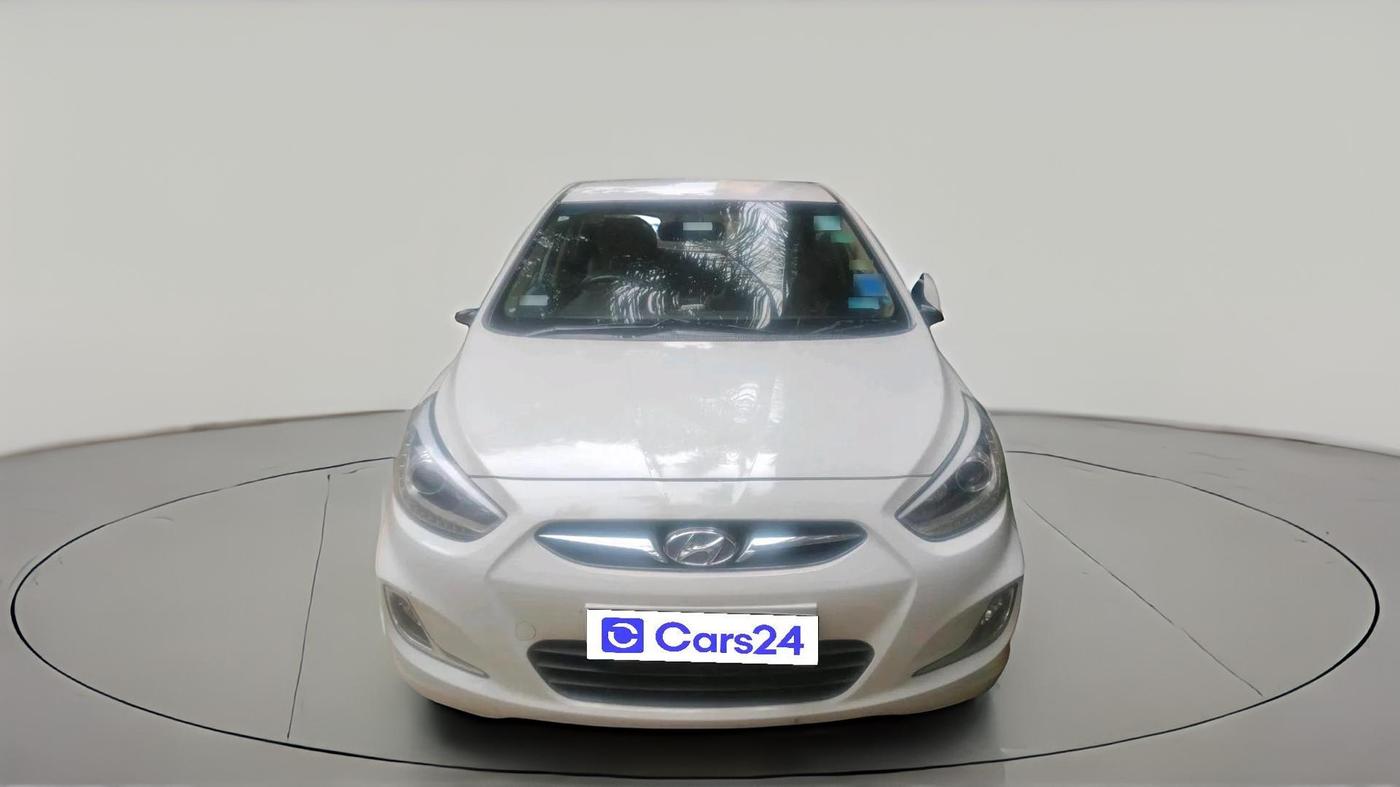 2014 Hyundai Verna FLUIDIC 1.6 CRDI SX OPT, Diesel, Manual, 2,32,136 km, exterior