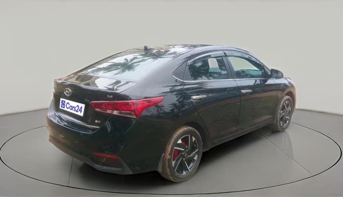 2017 Hyundai Verna 1.6 VTVT SX (O) AT, Petrol, Automatic, 49,105 km, exterior