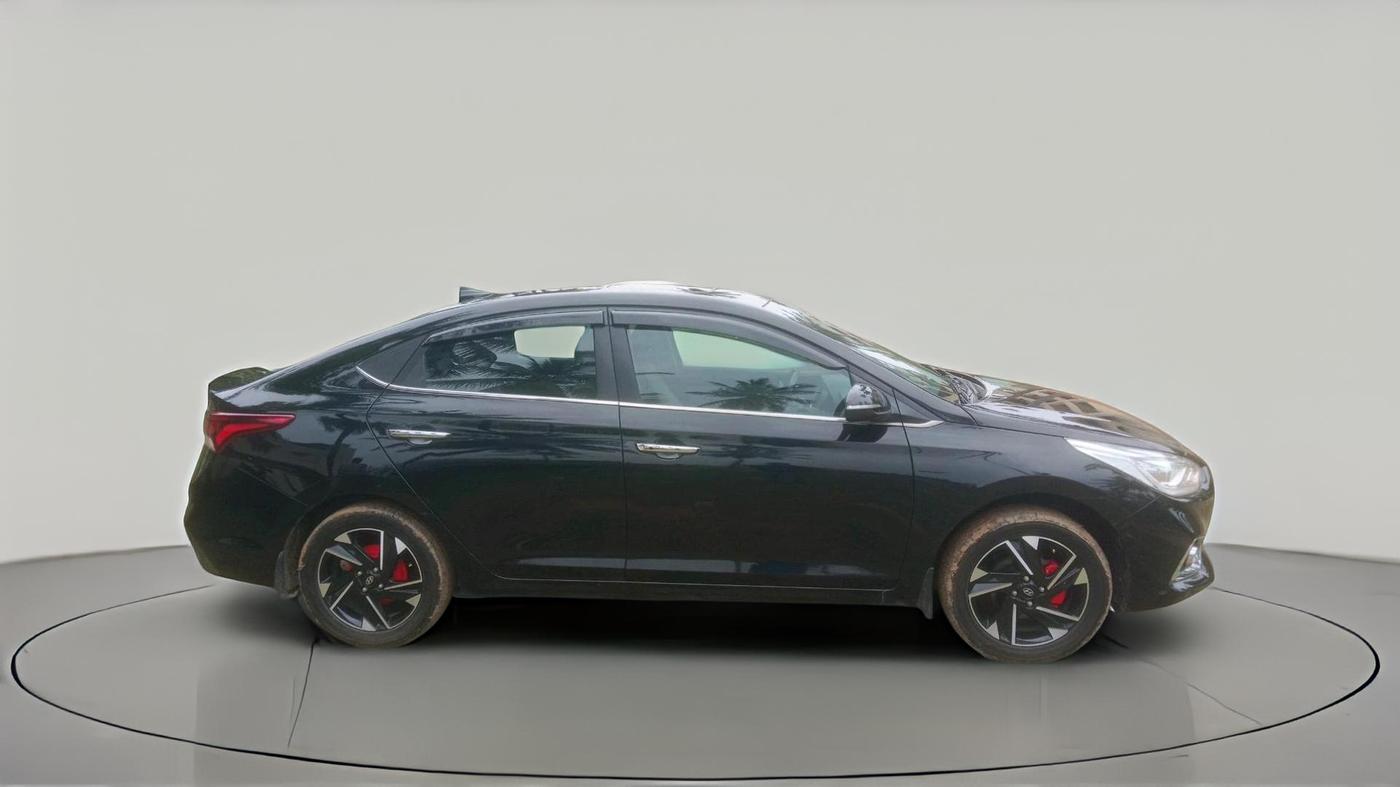 2017 Hyundai Verna 1.6 VTVT SX (O) AT, Petrol, Automatic, 49,105 km, exterior
