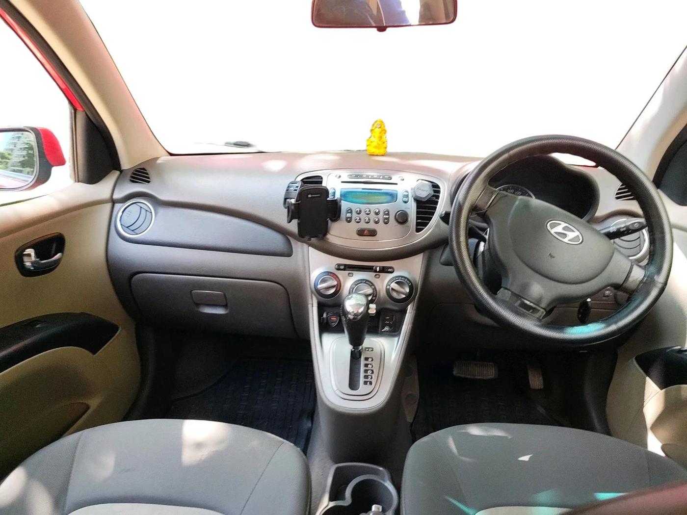 2013 Hyundai i10 SPORTZ 1.2 AT, Petrol, Automatic, 58,575 km, interior