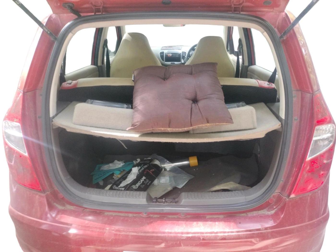 2013 Hyundai i10 MAGNA 1.1, Petrol, Manual, 81,390 km, exterior