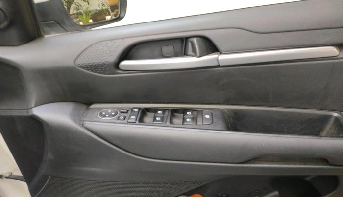 2023 KIA SONET HTK PLUS 1.2, Petrol, Manual, 34,308 km, interior