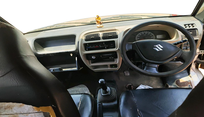 2021 Maruti Eeco 5 STR WITH A/C+HTR, Petrol, Manual, 98,413 km, interior