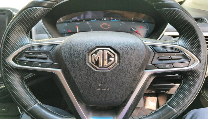 2019 MG HECTOR SHARP 2.0 DIESEL, Diesel, Manual, 1,88,439 km, interior