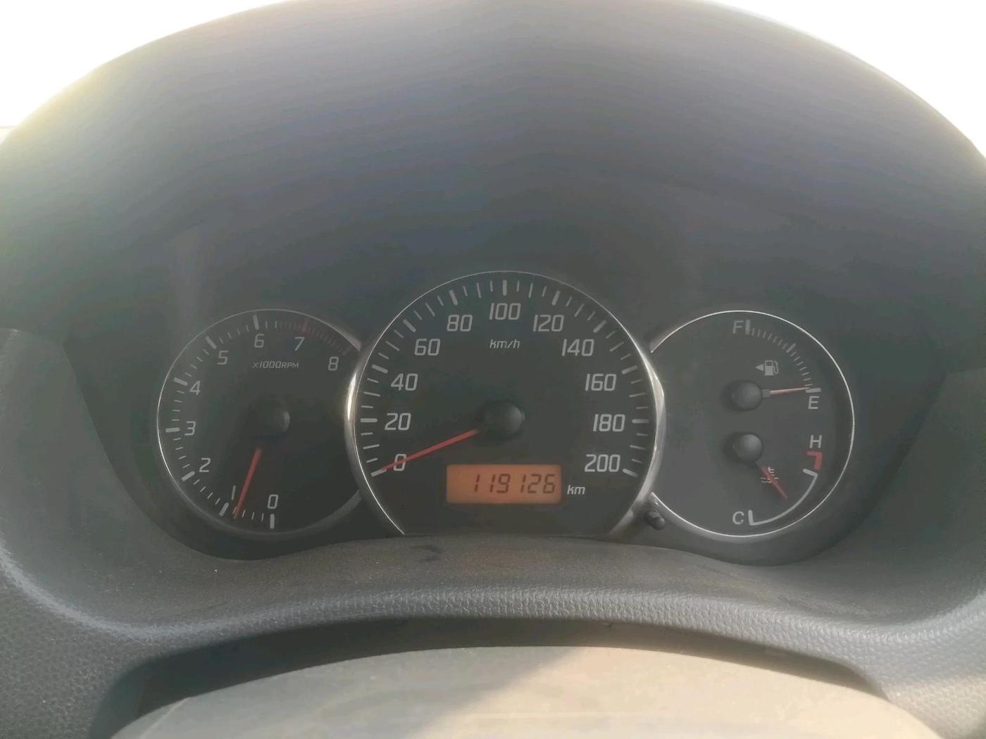 2010 Maruti Swift VXI, Petrol, Manual, 1,19,126 km, interior