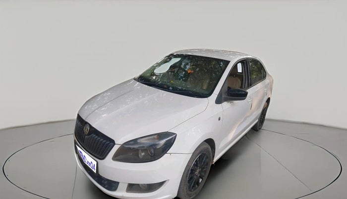 2014 Skoda Rapid 1.5 TDI CR ELEGANCE PLUS, Diesel, Manual, 1,15,487 km, exterior