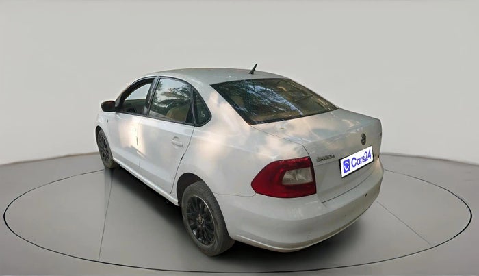 2014 Skoda Rapid 1.5 TDI CR ELEGANCE PLUS, Diesel, Manual, 1,15,487 km, exterior