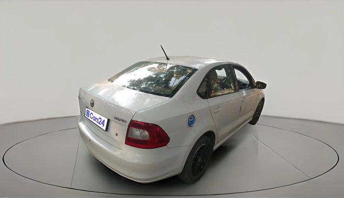 2014 Skoda Rapid 1.5 TDI CR ELEGANCE PLUS, Diesel, Manual, 1,15,487 km, exterior