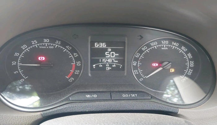 2014 Skoda Rapid 1.5 TDI CR ELEGANCE PLUS, Diesel, Manual, 1,15,487 km, interior