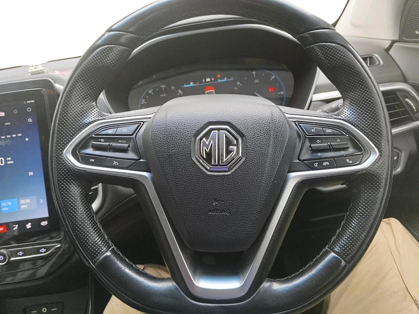 2020 MG HECTOR SHARP 2.0 DIESEL, Diesel, Manual, 1,09,203 km, interior