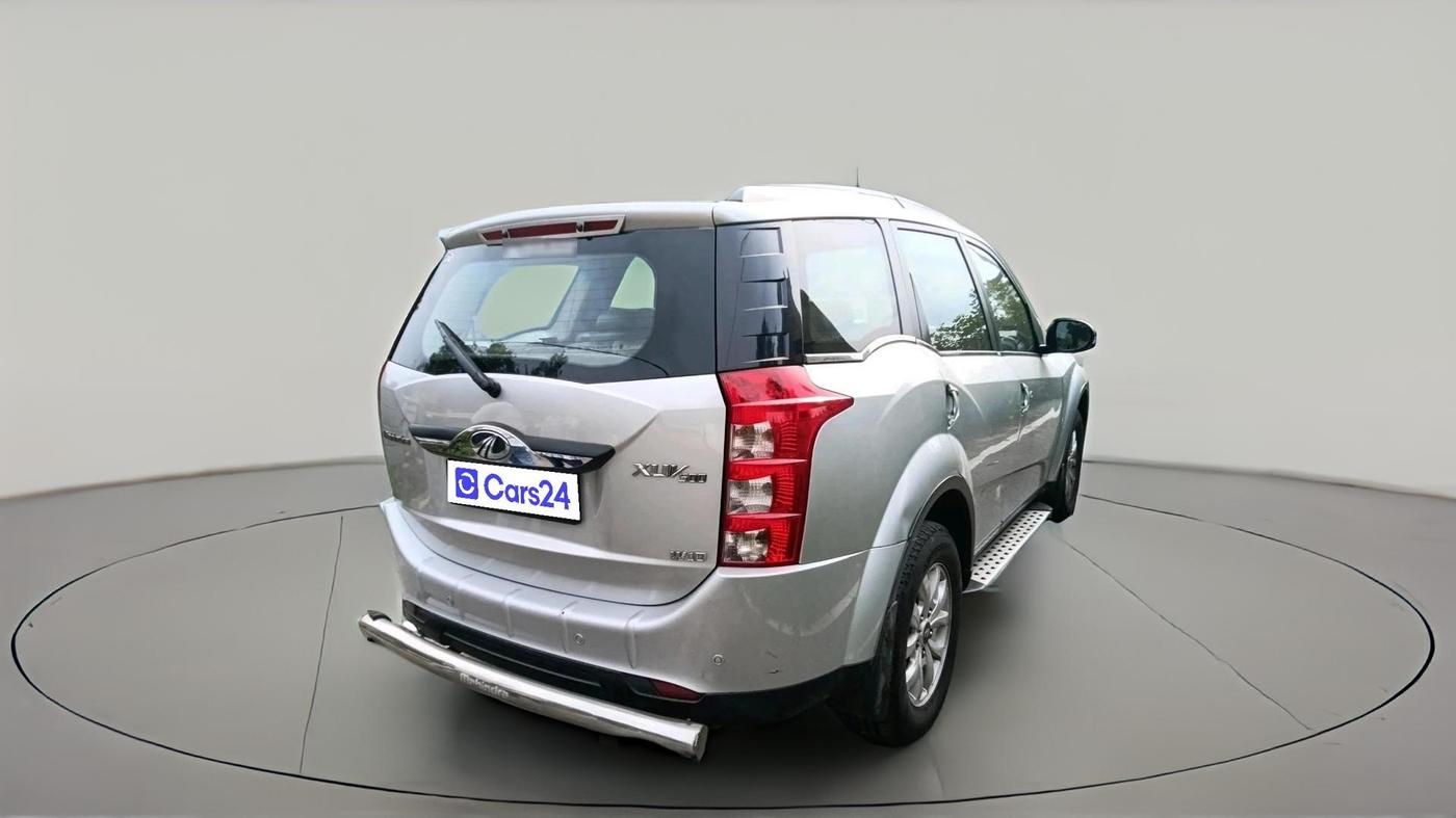 2015 Mahindra XUV500 W10, Diesel, Manual, 1,28,629 km, exterior