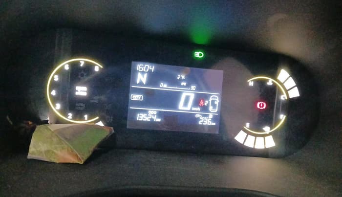 2025 Tata NEXON Smart Plus 1.2 Revotron 6 AMT, Petrol, Automatic, 13,524 km, interior