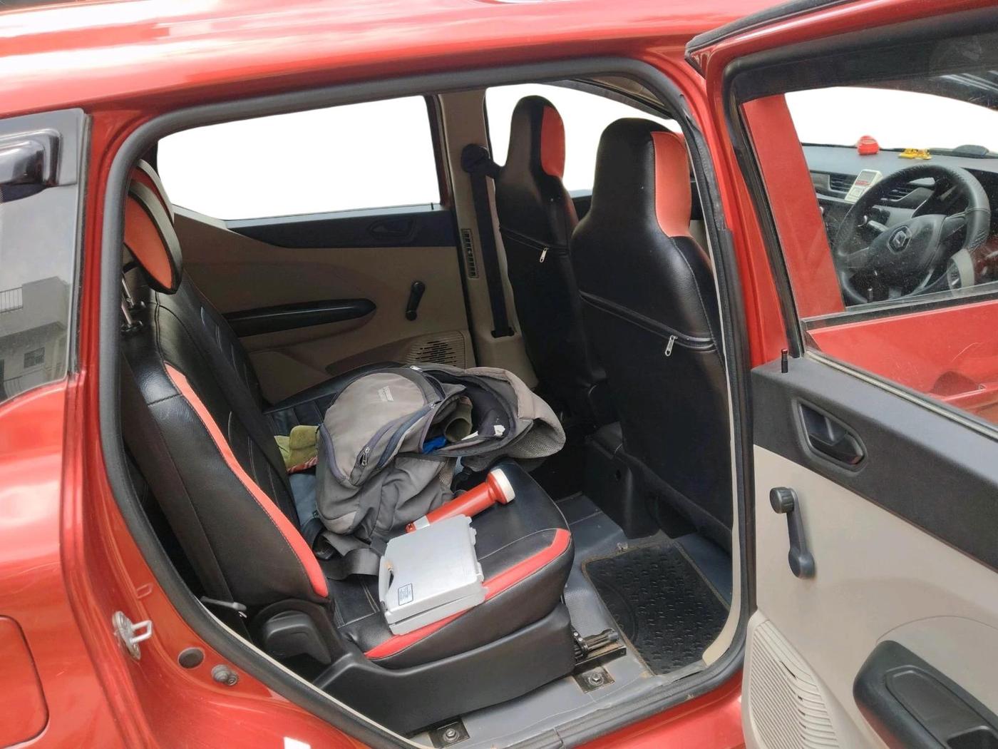 2021 Renault TRIBER RXL MT, Petrol, Manual, 62,856 km, interior