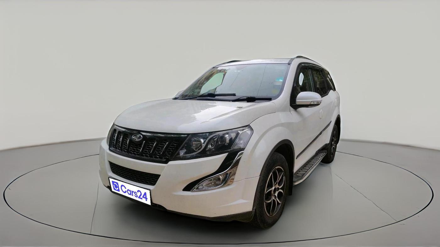 2018 Mahindra XUV500 W6, Diesel, Manual, 89,440 km, exterior
