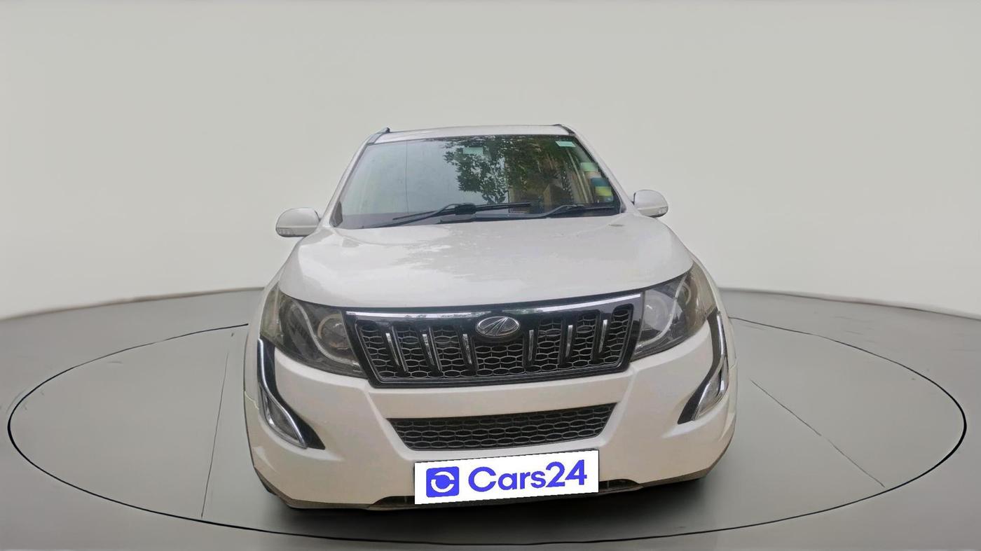 2018 Mahindra XUV500 W6, Diesel, Manual, 89,440 km, exterior