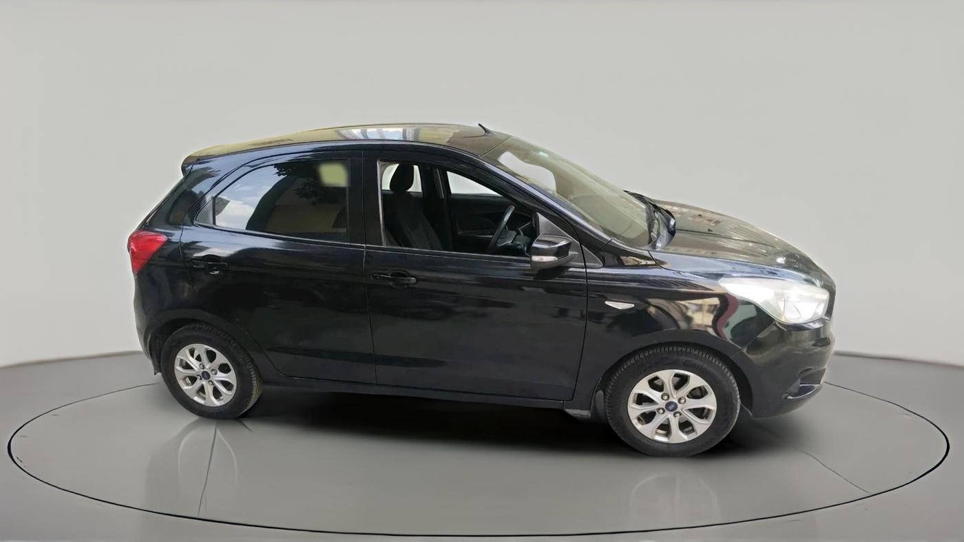 2016 Ford New Figo TITANIUM 1.2 PETROL MT, Petrol, Manual, 96,093 km, exterior