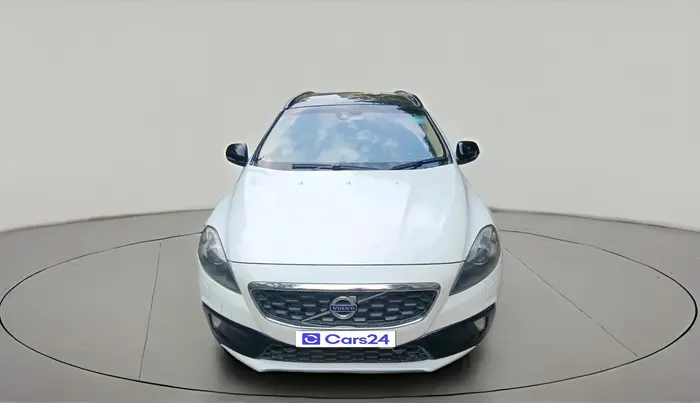 2013 Volvo V40 Cross Country D3, Diesel, Automatic, 1,00,188 km, exterior