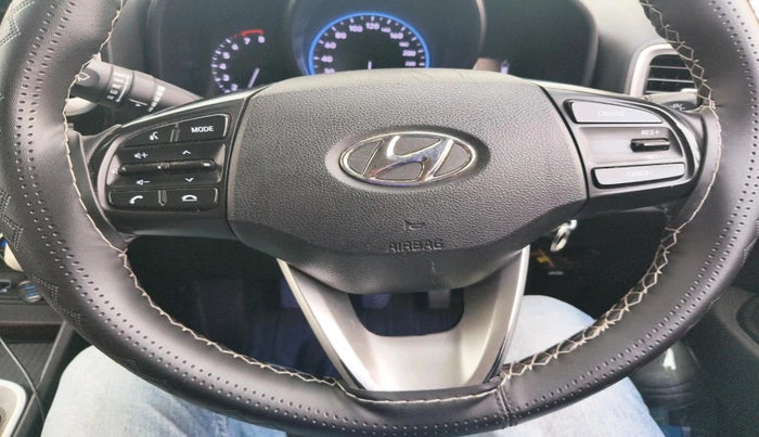 2019 Hyundai VENUE SX 1.0 TURBO, Petrol, Manual, 80,779 km, interior