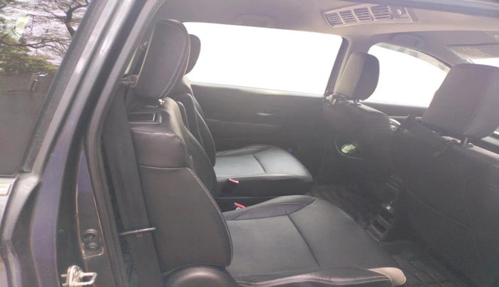 2022 Maruti XL6 ALPHA PLUS AT, Petrol, Automatic, 44,229 km, interior