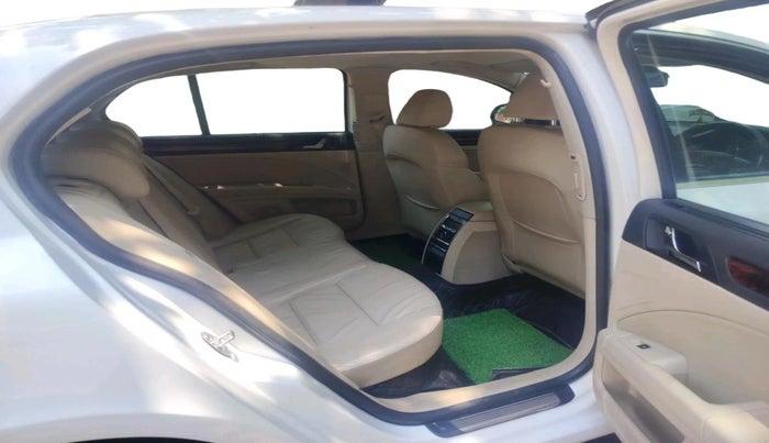 2013 Skoda Superb ELEGANCE 1.8 TSI AT, Petrol, Automatic, 69,760 km, interior