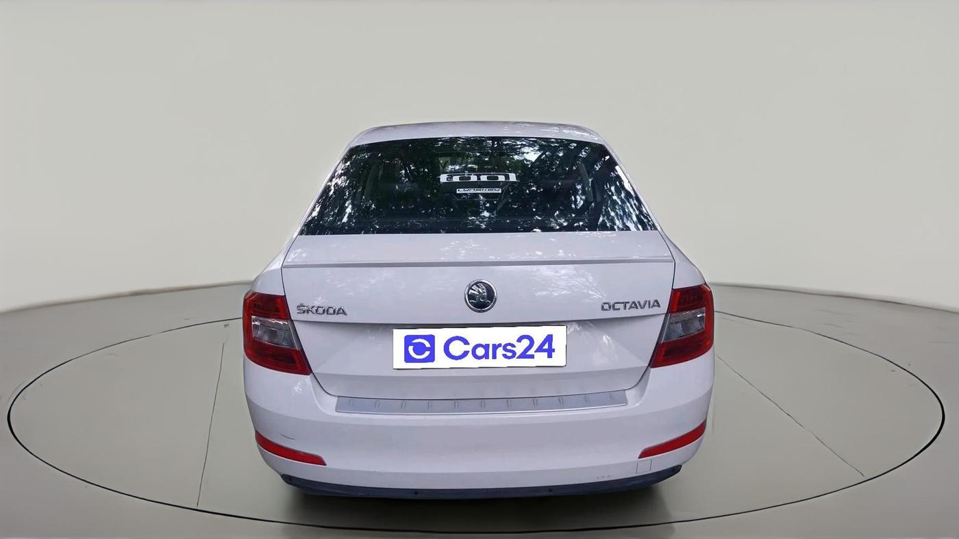 2015 Skoda Octavia ELEGANCE 1.8 TSI AT, Petrol, Automatic, 74,299 km, exterior