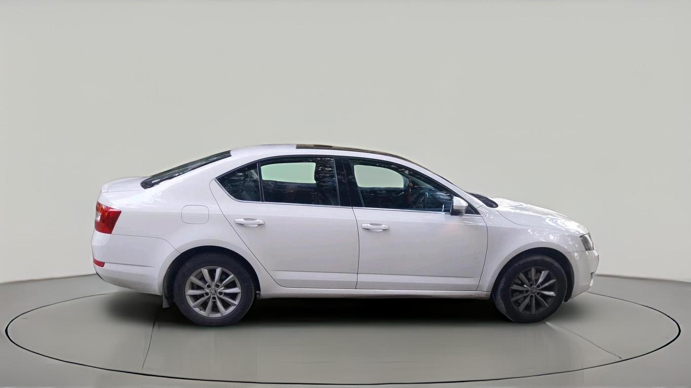 2015 Skoda Octavia ELEGANCE 1.8 TSI AT, Petrol, Automatic, 74,299 km, exterior