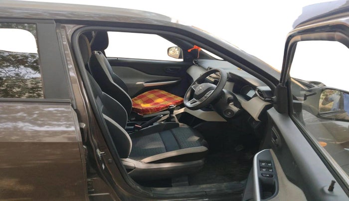 2022 Nissan MAGNITE XE, Petrol, Manual, 11,257 km, interior