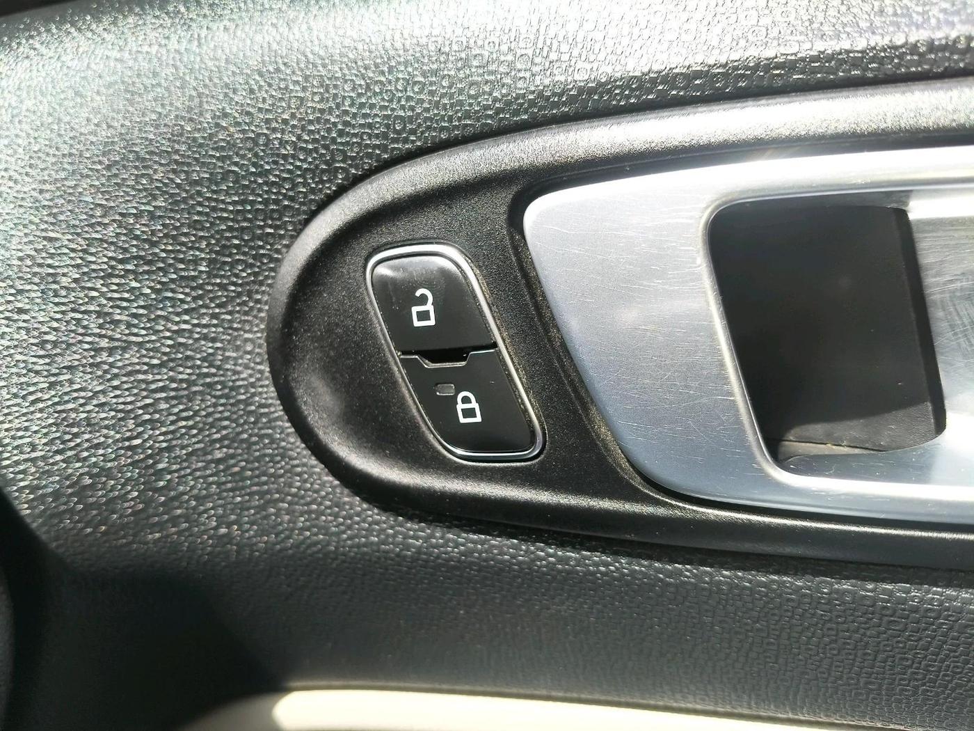 2021 Ford Ecosport TITANIUM + 1.5L PETROL AT, Petrol, Automatic, 71,007 km, interior