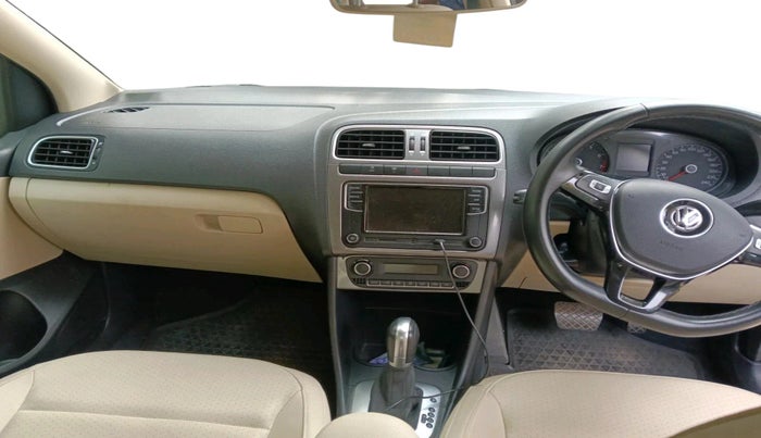 2021 Volkswagen Vento HIGHLINE PLUS 1.0L TSI AT, Petrol, Automatic, 7,210 km, interior