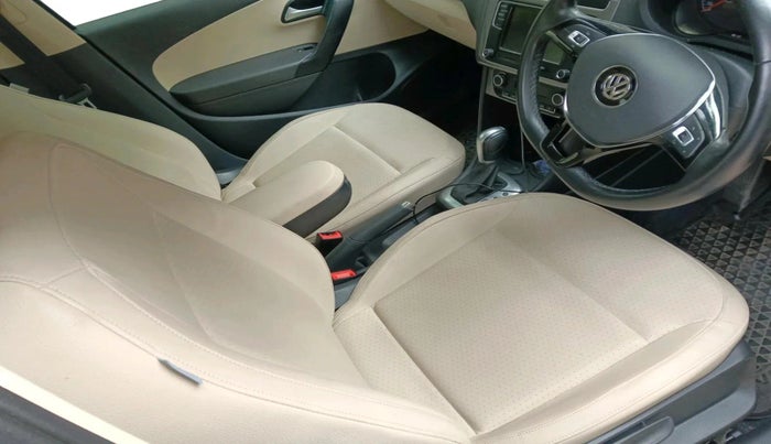 2021 Volkswagen Vento HIGHLINE PLUS 1.0L TSI AT, Petrol, Automatic, 7,210 km, interior