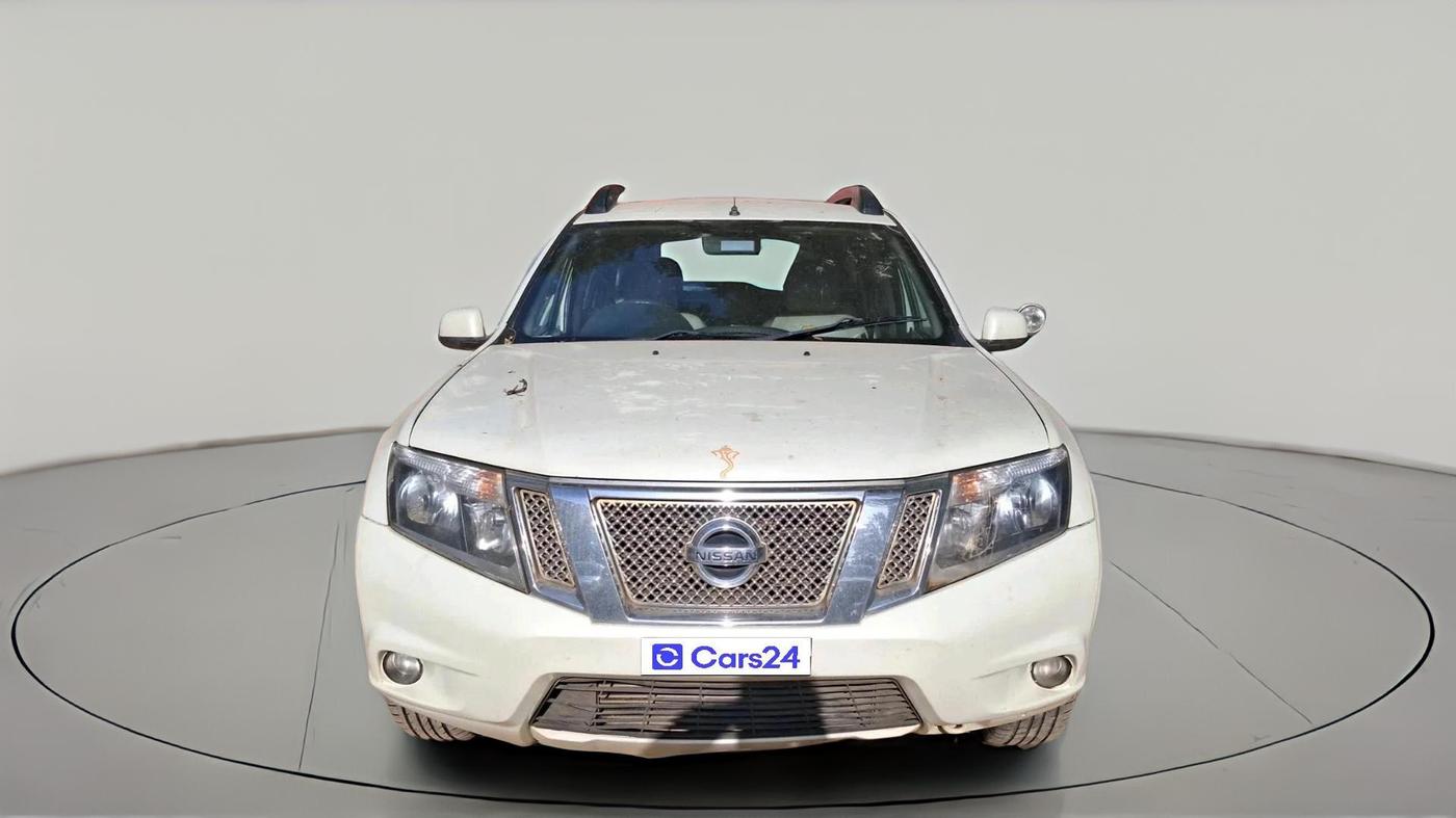 2014 Nissan Terrano XL D PLUS, Diesel, Manual, 2,06,491 km, exterior