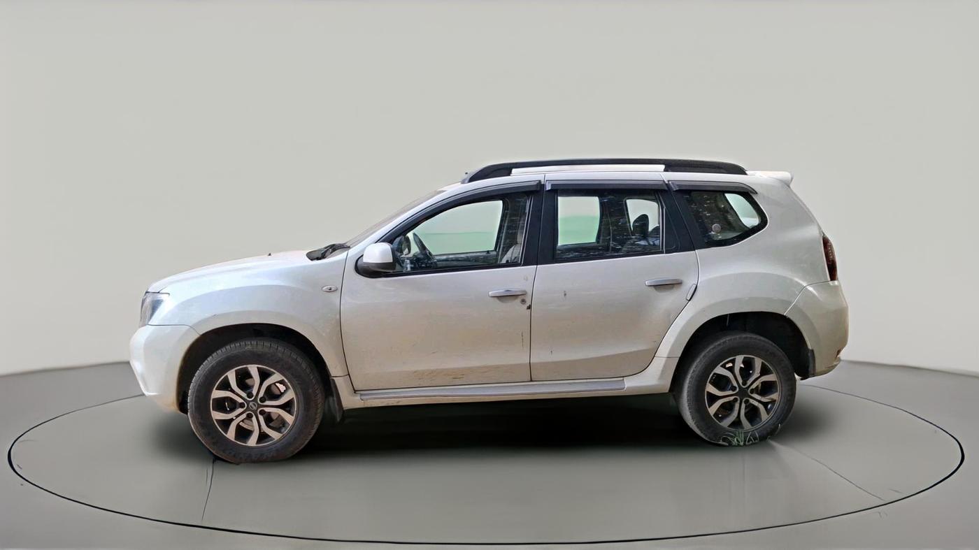 2014 Nissan Terrano XL D PLUS, Diesel, Manual, 2,06,491 km, exterior