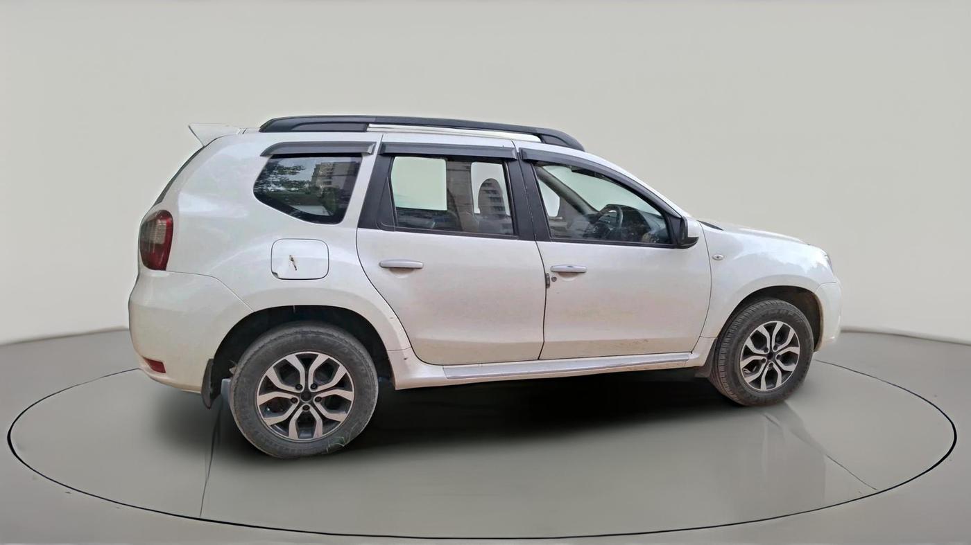 2014 Nissan Terrano XL D PLUS, Diesel, Manual, 2,06,491 km, exterior