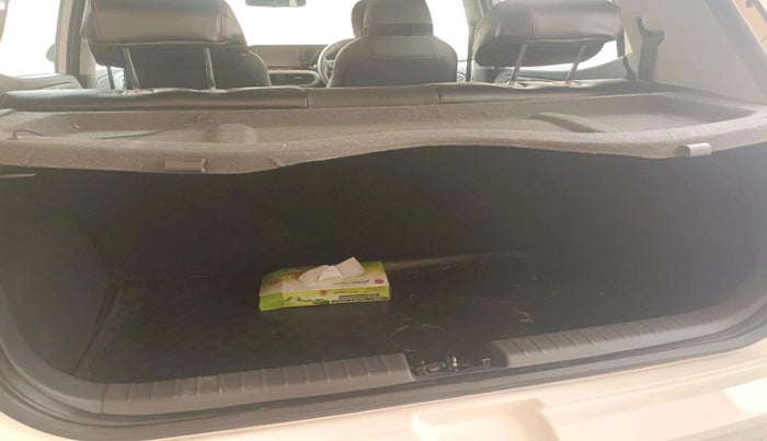 2022 Hyundai GRAND I10 NIOS ASTA 1.2 KAPPA VTVT, Petrol, Manual, 22,715 km, exterior