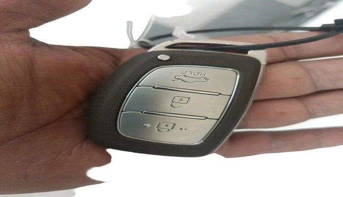 2022 Hyundai GRAND I10 NIOS ASTA 1.2 KAPPA VTVT, Petrol, Manual, 22,715 km, interior