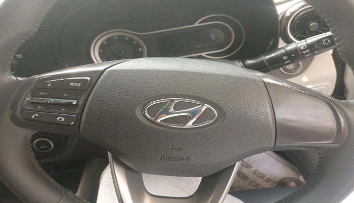 2022 Hyundai GRAND I10 NIOS ASTA 1.2 KAPPA VTVT, Petrol, Manual, 22,715 km, interior