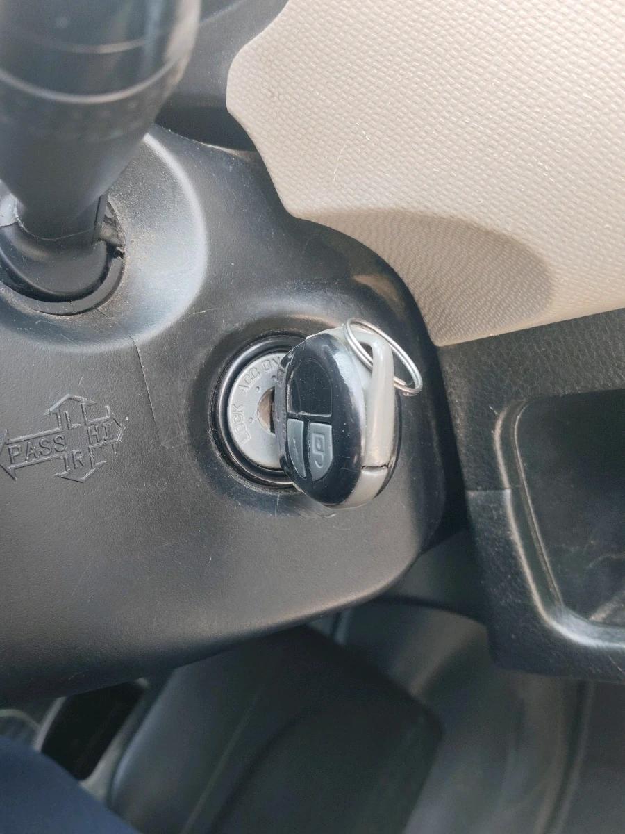 2013 Maruti Wagon R 1.0 VXI, Petrol, Manual, 93,626 km, interior