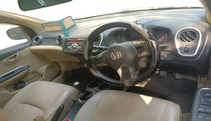 2014 Honda Mobilio 1.5L I-DTEC RS, Diesel, Manual, 1,45,346 km, interior