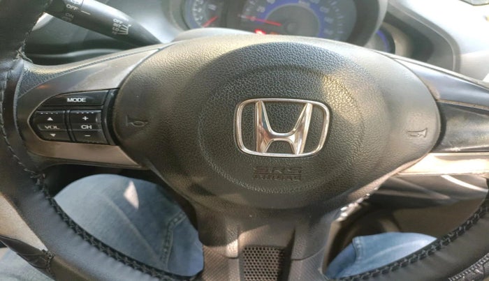 2014 Honda Mobilio 1.5L I-DTEC RS, Diesel, Manual, 1,45,346 km, interior