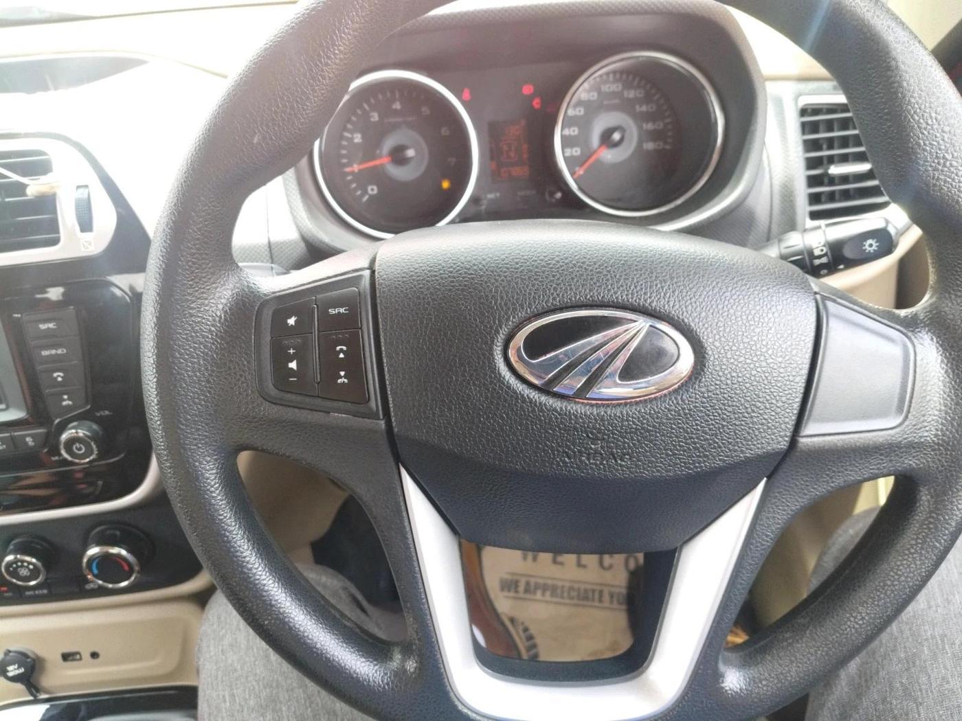 2017 Mahindra TUV300 T8, Diesel, Manual, 1,07,869 km, interior